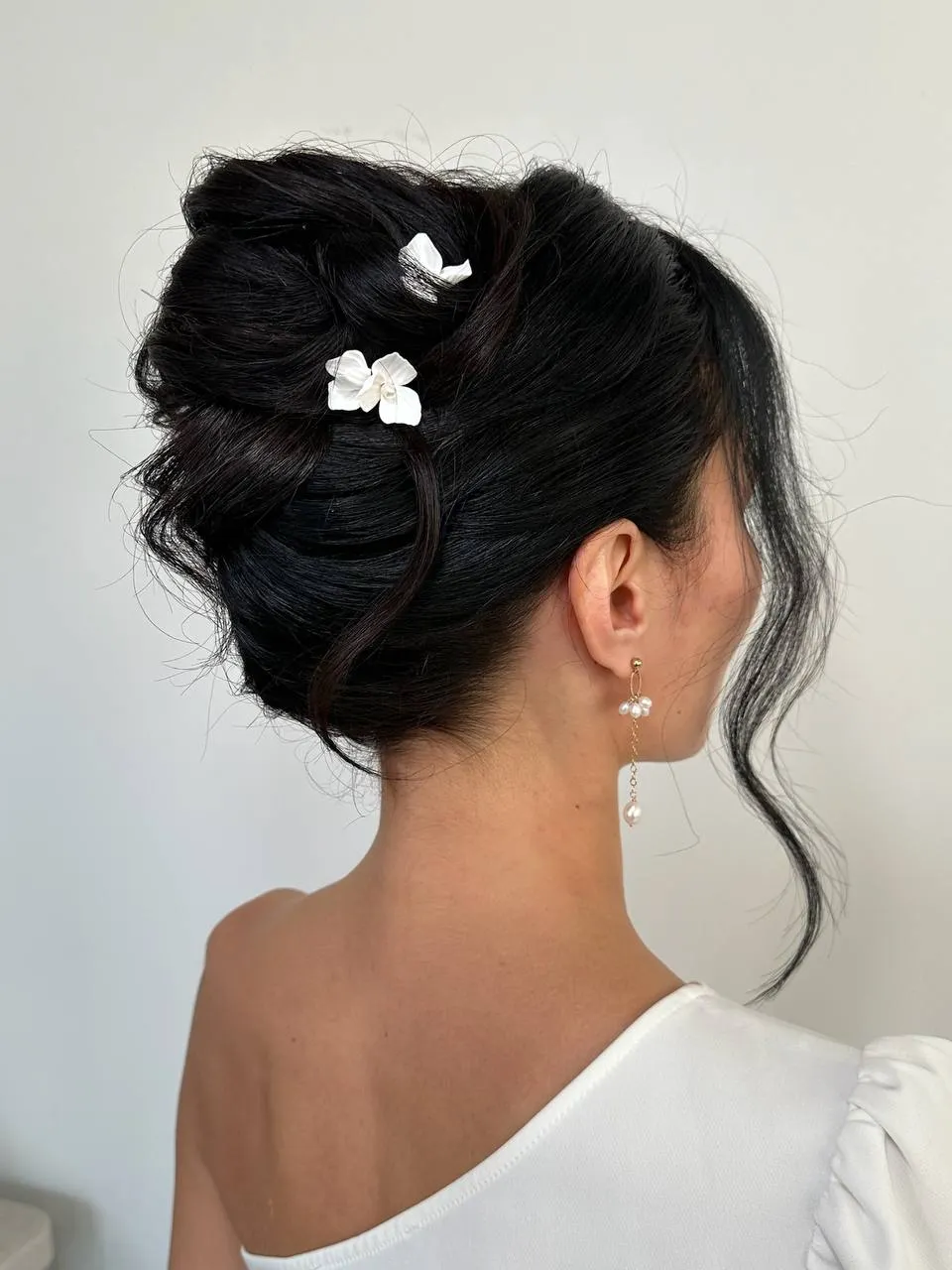 Bridal hair and makeup by Darima