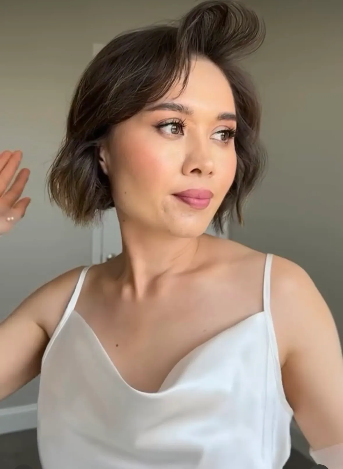 Bridal hair and makeup by Aryuna